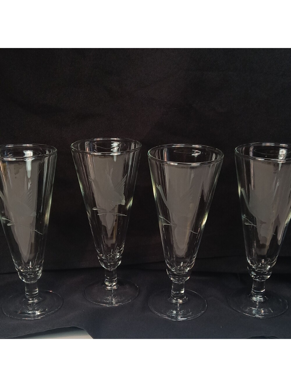 Vintage Mid Century Etched Duck Pilsner Beer Glasses Set of 4 | 7.5" Mint Condit
